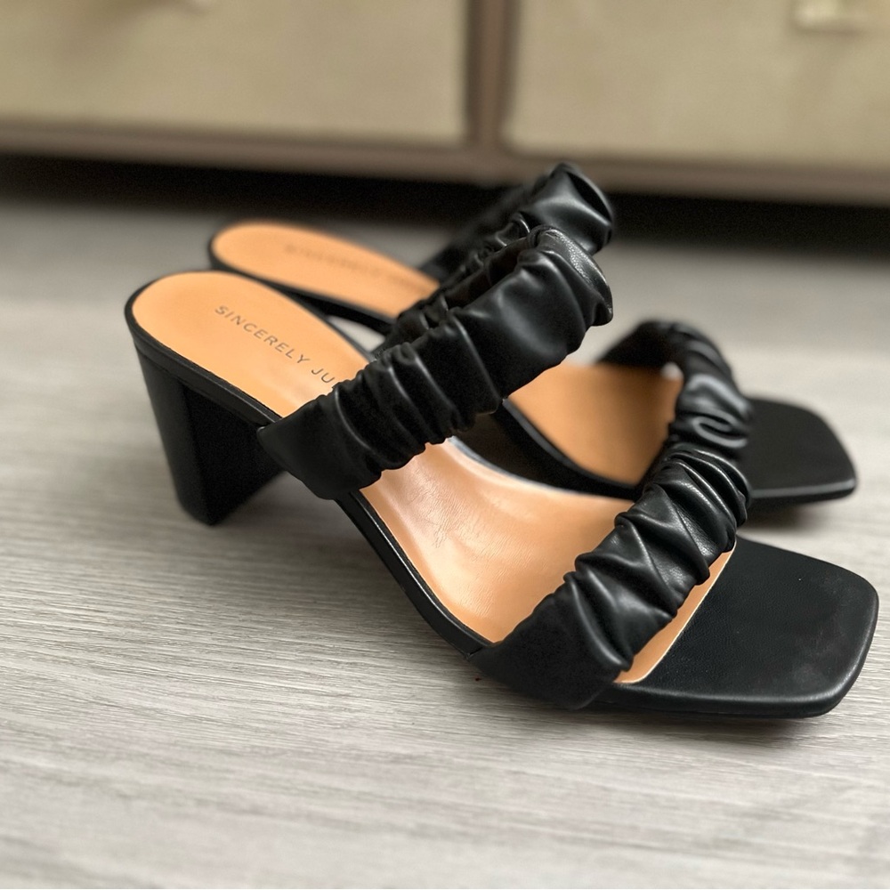 Sincerely Jules Black Ruched Heeled Sandals